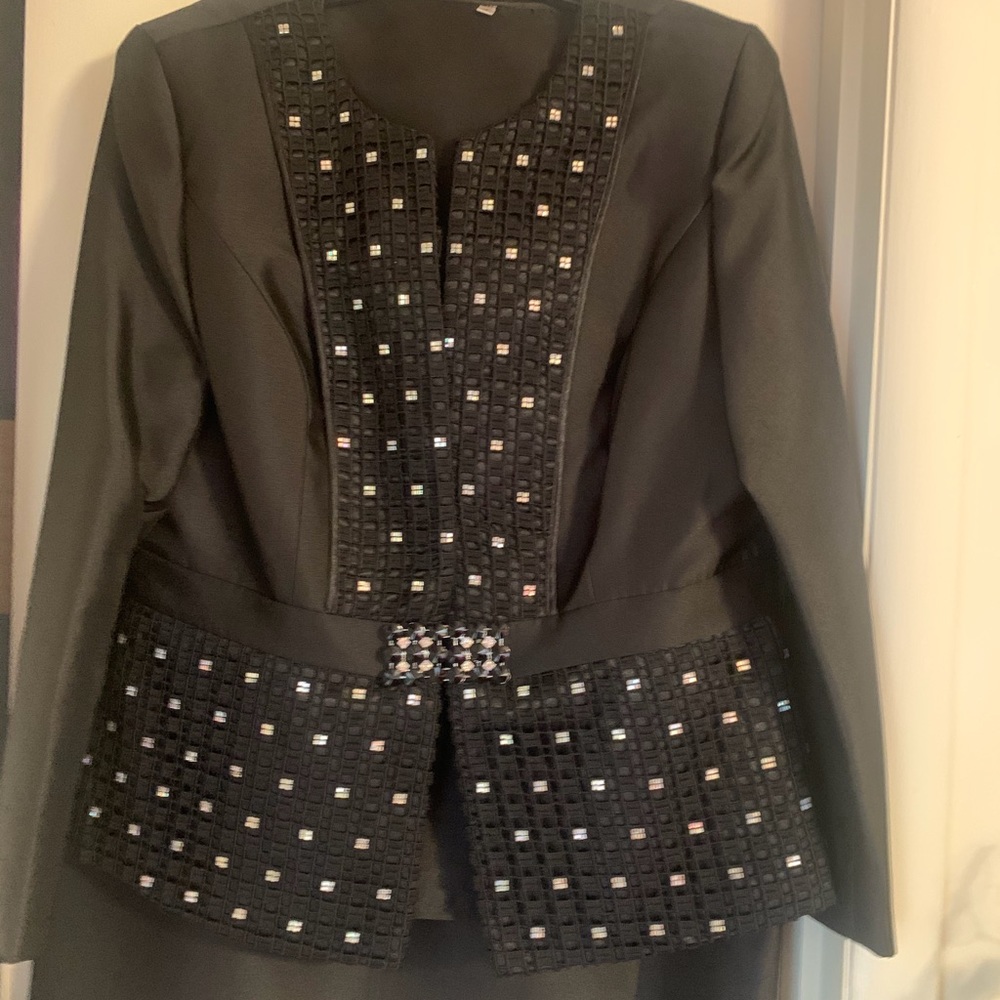 Dressy Ladies Suits